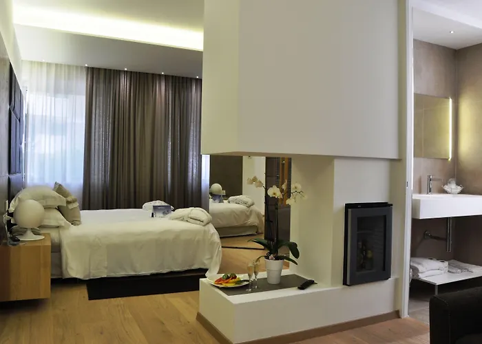 Polo Hotel 4*