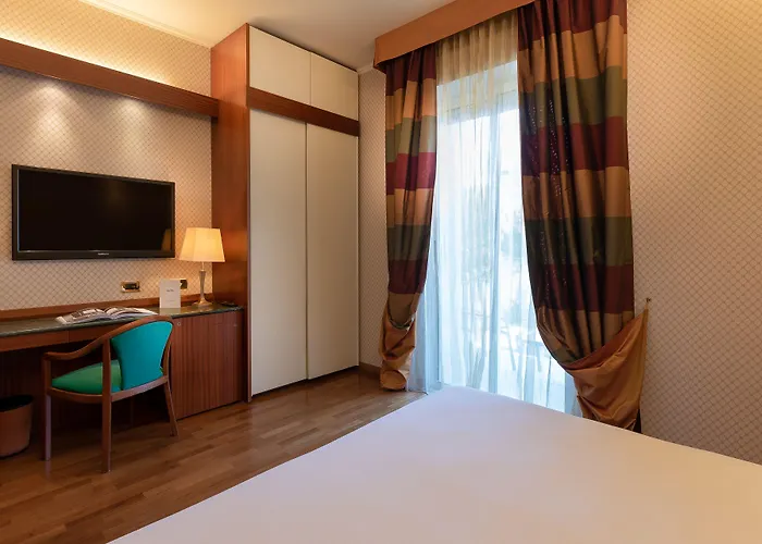 Polo Hotel 4*