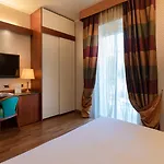 Polo Hotel 4*